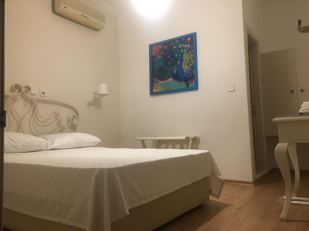 Bodrum Sade Pension Bagian luar foto