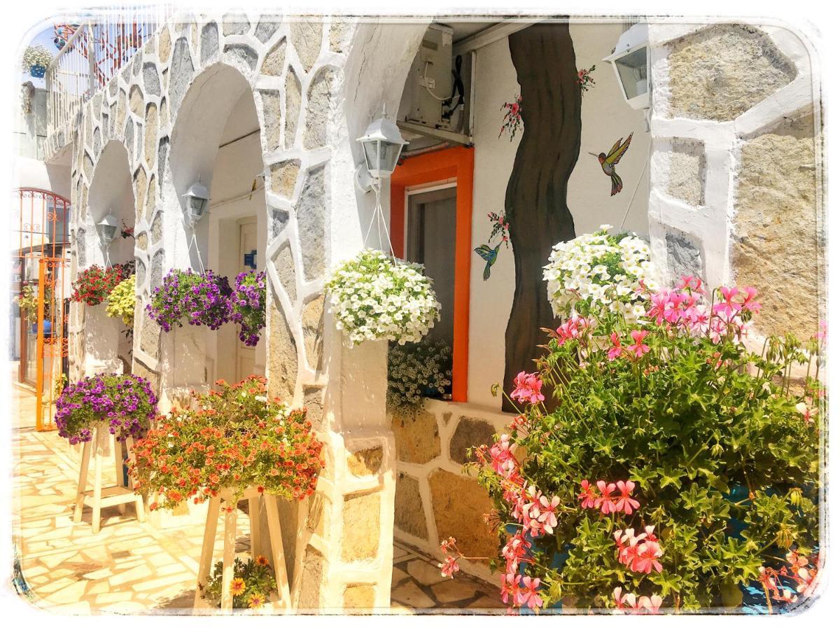 Bodrum Sade Pension Bagian luar foto