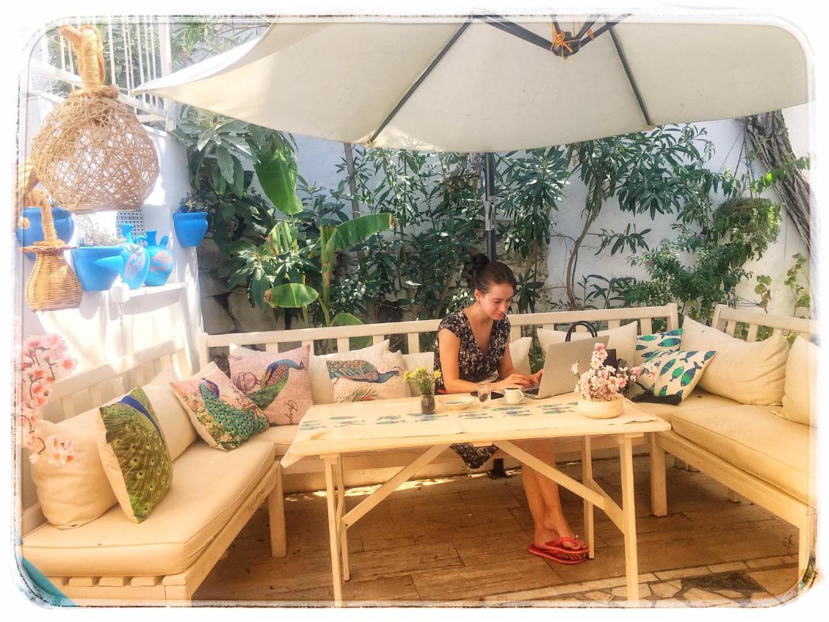 Bodrum Sade Pension Bagian luar foto