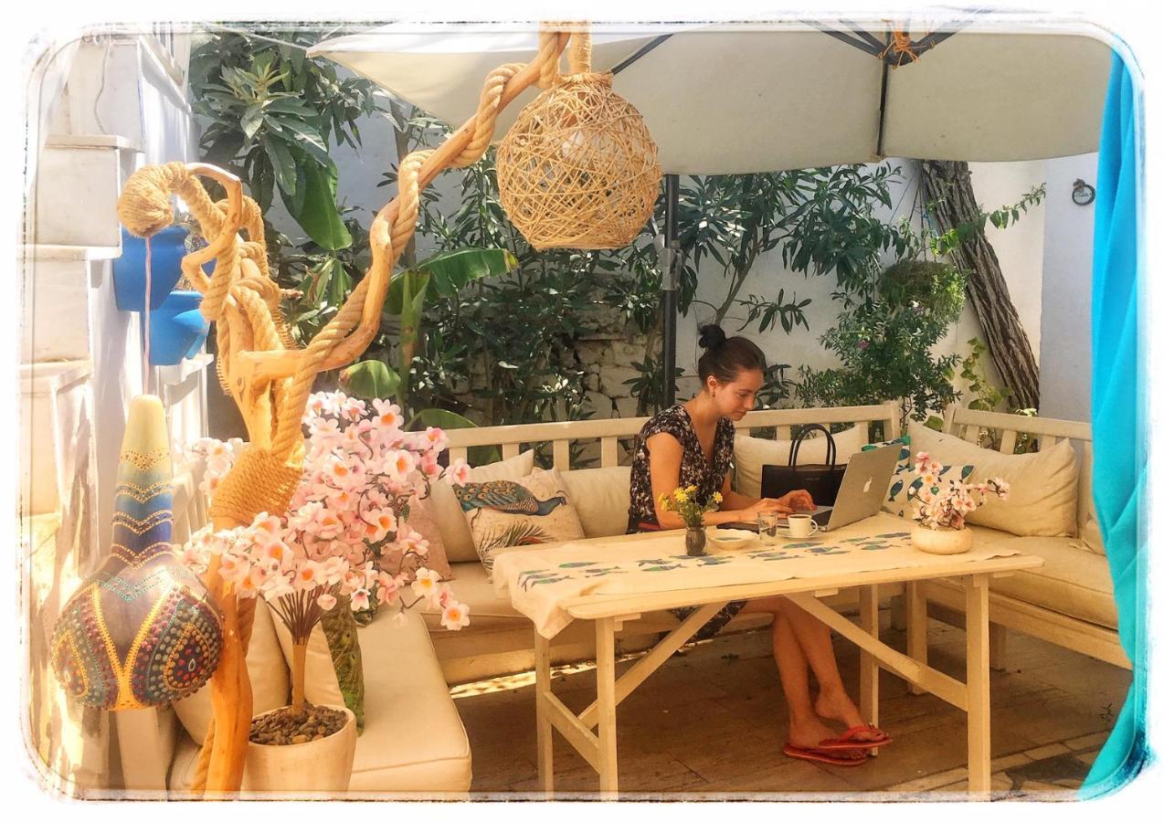 Bodrum Sade Pension Bagian luar foto
